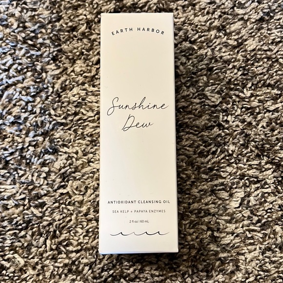 Earth Harbor Other - Earth Harbor Sunshine Dew Antioxidant Cleansing Oil